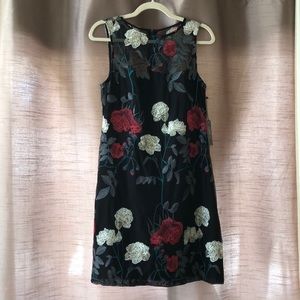 Vince Camuto women dress